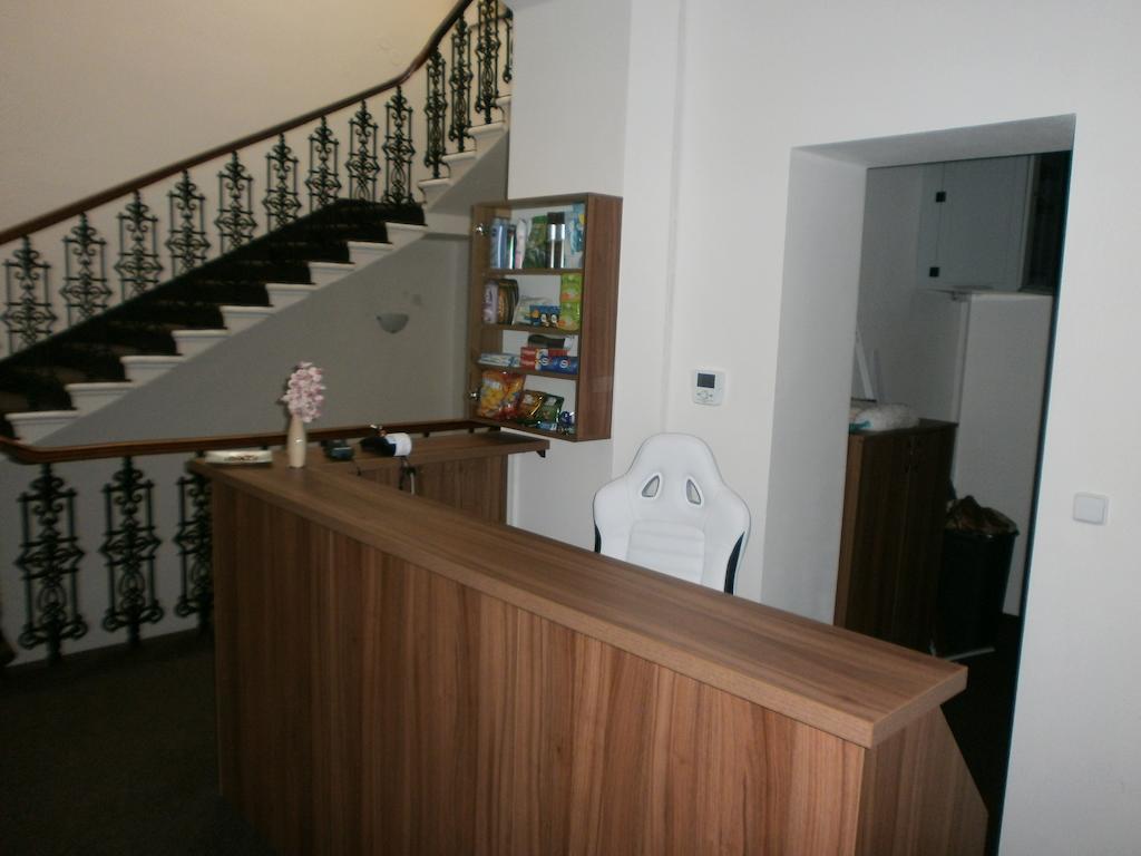 Hotel U Cisare Mělník Exterior foto